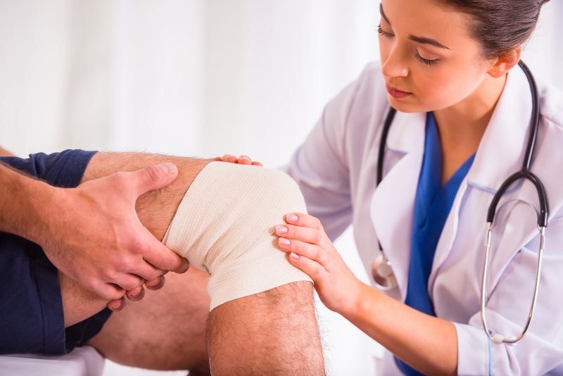 Patient receiving expert wound treatment in Dallas and Mansfield, TX clinic